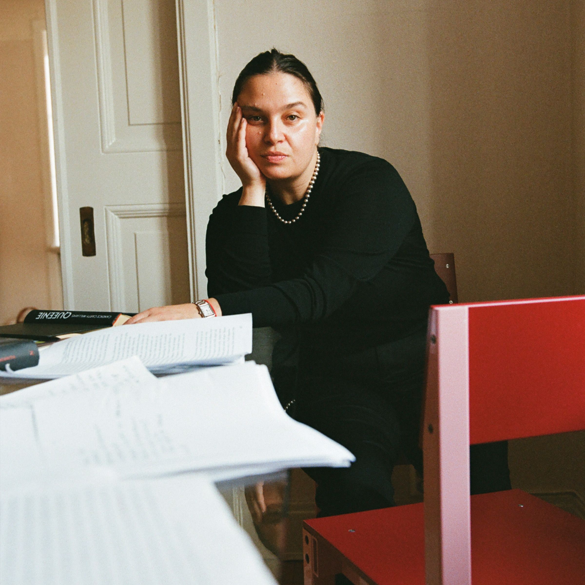 The Stylist That Purged Her Wardrobe